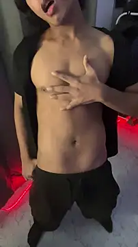 Snapshot of nick__yy chatting on November 14, 2025, 7:23 am nick yy online show from November 14, 2025, 7:23 am