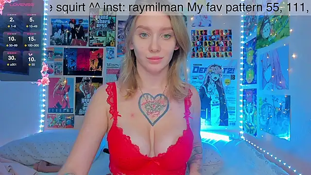 Snapshot of AliceMilman chatting on December 23, 2024, 3:00 pm AliceMilman online show from December 23, 2024, 3:00 pm