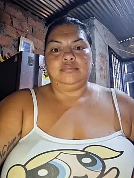 chubby sexy big tits online show from October 12, 2025, 12:28 pm