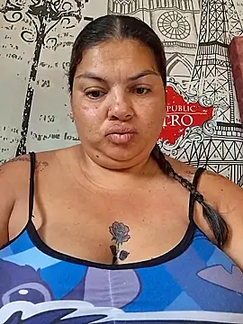 chubby sexy big tits online show from November 3, 2025, 11:58 am