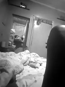 Snapshot of Pstarzz chatting on July 3, 2026, 4:24 pm Pstarzz online show from July 3, 2026, 4:24 pm