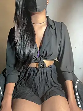 Teena girl online show from February 15, 2025, 10:00 pm