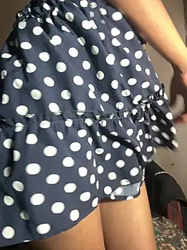 Teena girl online show from February 10, 2025, 7:38 pm