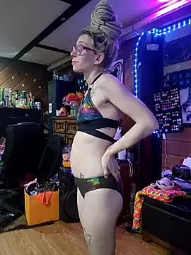 Snapshot of Stonermama666420 chatting on February 27, 2025, 7:19 am Stonermama666420 online show from February 27, 2025, 7:19 am