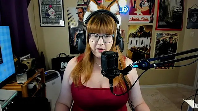 Snapshot of HannahCastle96 chatting on July 26, 2026, 2:40 am HannahCastle96 online show from July 26, 2026, 2:40 am