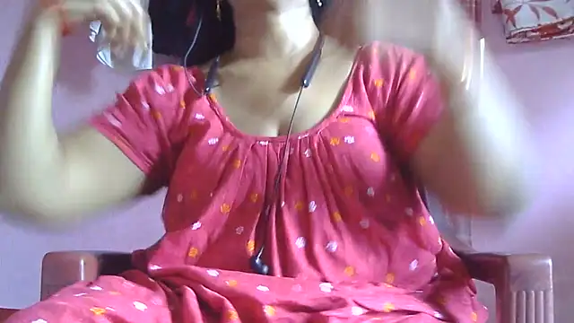 Snapshot of Suhana-sapna chatting on July 24, 2026, 5:36 am Suhana-sapna online show from July 24, 2026, 5:36 am