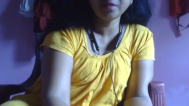 Snapshot of Suhana-sapna chatting on July 9, 2026, 11:53 am Suhana-sapna online show from July 9, 2026, 11:53 am