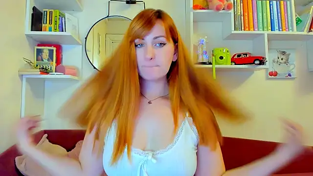 liya gorgeous online show from November 22, 2025, 3:55 pm