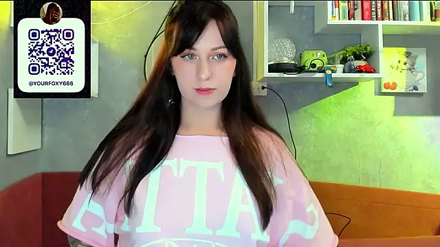 liya gorgeous online show from March 10, 2026, 3:38 pm