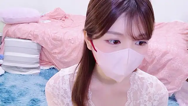 Snapshot of Runarunapi chatting on November 6, 2025, 11:25 am Runarunapi online show from November 6, 2025, 11:25 am