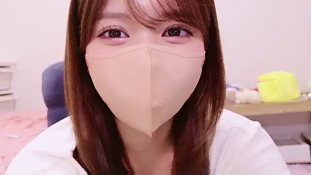 Snapshot of Runarunapi chatting on October 10, 2025, 12:50 pm Runarunapi online show from October 10, 2025, 12:50 pm