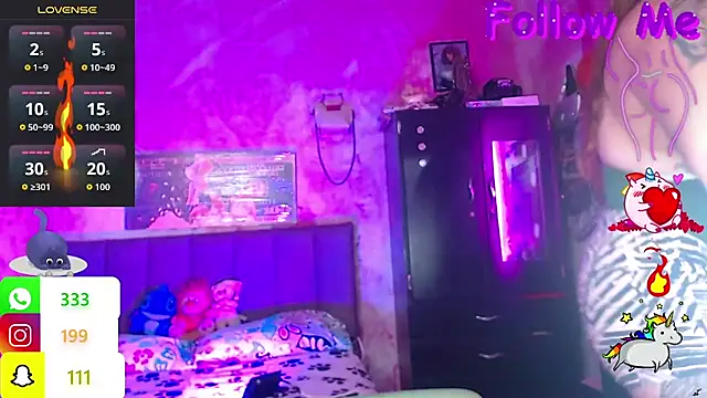 Snapshot of BriannaSweet_ chatting on April 15, 2026, 11:05 pm BriannaSweet online show from April 15, 2026, 11:05 pm