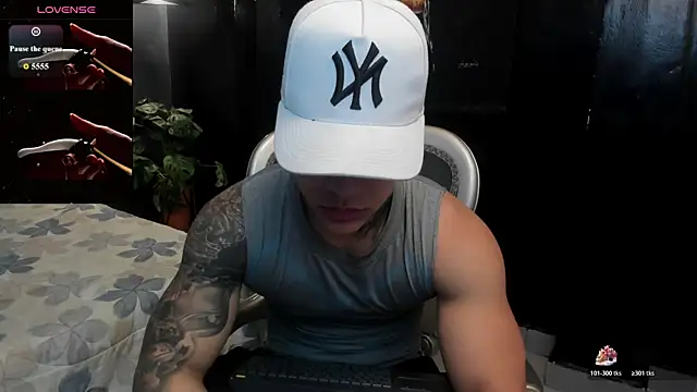 Flynn Riider online show from April 27, 2026, 5:22 pm