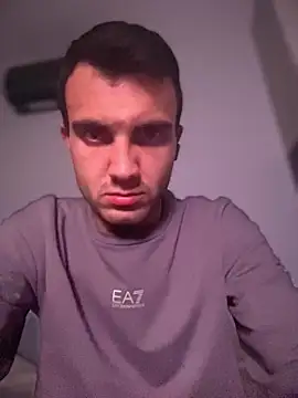 Snapshot of -yakimov- chatting on March 20, 2026, 11:06 pm -yakimov- online show from March 20, 2026, 11:06 pm