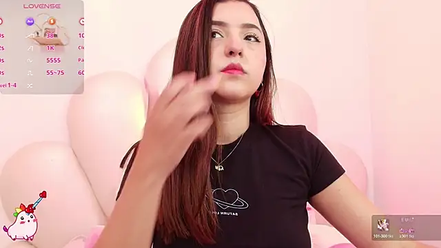 zoewillian online show from June 3, 2026, 10:14 pm