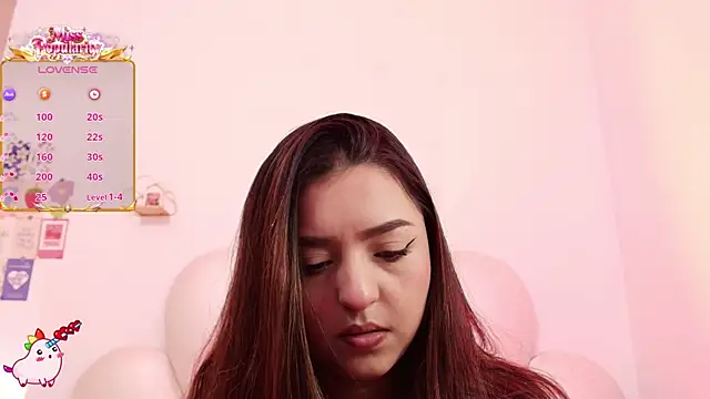 zoewillian online show from June 24, 2026, 9:45 pm