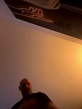 Avamereandmikel online show from February 20, 2025, 12:19 am