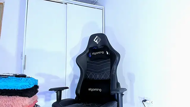 Snapshot of Dulce_smith_1 chatting on October 10, 2025, 10:32 pm Dulce smith 1 online show from October 10, 2025, 10:32 pm