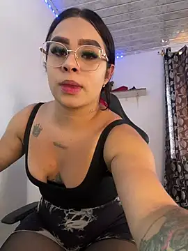 Snapshot of Dulce_smith_1 chatting on August 3, 2026, 6:25 pm Dulce smith 1 online show from August 3, 2026, 6:25 pm