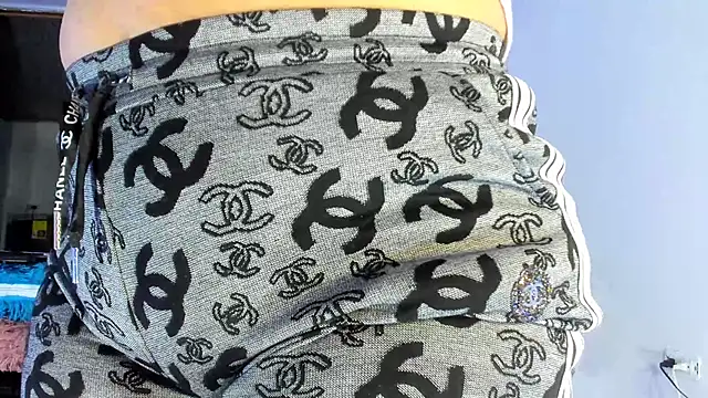 Snapshot of Dulce_smith_1 chatting on November 21, 2025, 1:04 am Dulce smith 1 online show from November 21, 2025, 1:04 am