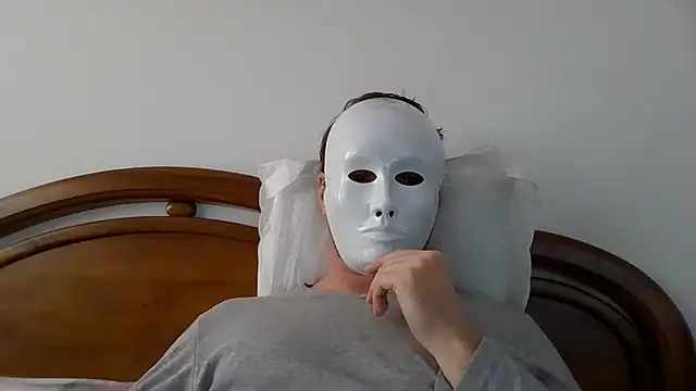 Snapshot of ItalStall chatting on March 4, 2025, 10:13 am ItalStall online show from March 4, 2025, 10:13 am