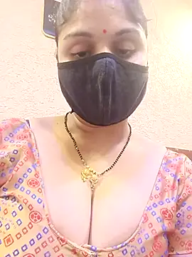 Cute-Aadhvita online show from April 30, 2026, 3:19 pm