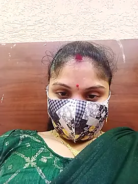 Cute-Aadhvita online show from February 15, 2026, 11:53 am