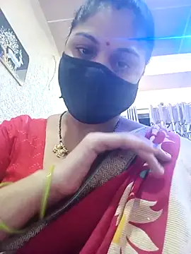 Cute-Aadhvita online show from April 27, 2026, 1:31 pm