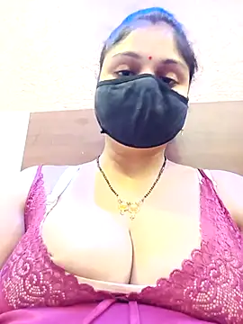 Cute-Aadhvita online show from May 3, 2026, 6:55 pm