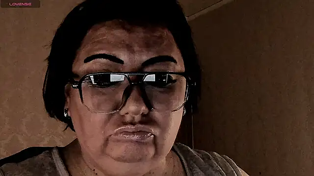 Snapshot of SexxyDreams1 chatting on March 19, 2026, 11:05 pm SexxyDreams1 online show from March 19, 2026, 11:05 pm