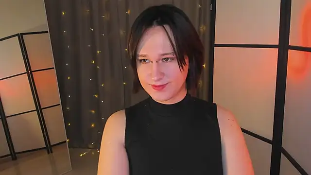 Nicole Cidman online show from February 18, 2025, 2:06 pm
