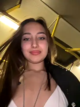 VelvetVixenI online show from December 4, 2025, 5:01 pm