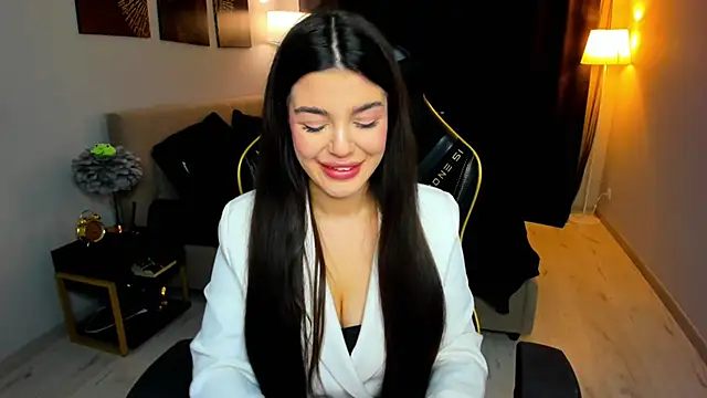 Snapshot of AlluringAriel chatting on March 8, 2026, 11:35 am AlluringAriel online show from March 8, 2026, 11:35 am