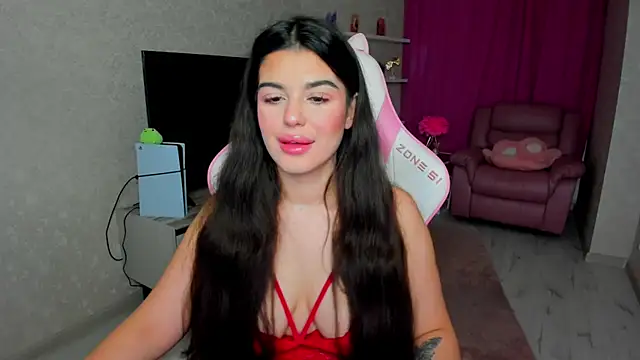Snapshot of AlluringAriel chatting on June 10, 2026, 4:03 am AlluringAriel online show from June 10, 2026, 4:03 am