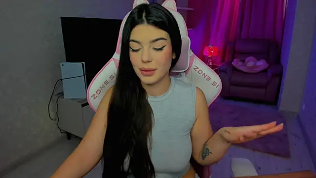 Snapshot of AlluringAriel chatting on March 20, 2026, 11:11 am AlluringAriel online show from March 20, 2026, 11:11 am