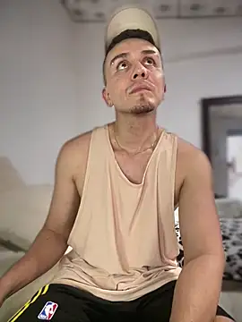 Snapshot of adam-rivera chatting on October 14, 2025, 6:19 pm adam-rivera online show from October 14, 2025, 6:19 pm