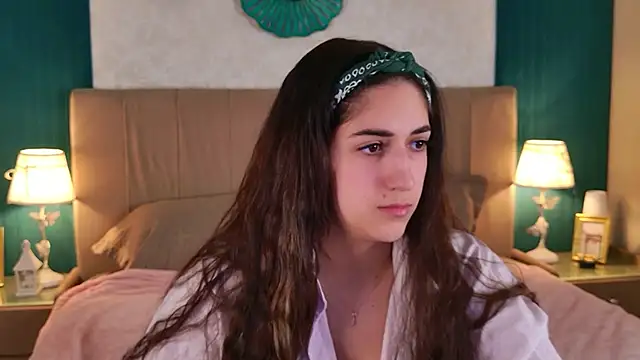 Teresa Stane online show from April 26, 2026, 5:38 am