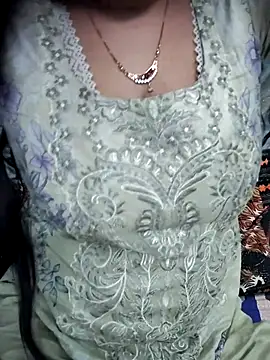 Haniya-143 online show from February 15, 2026, 10:09 pm