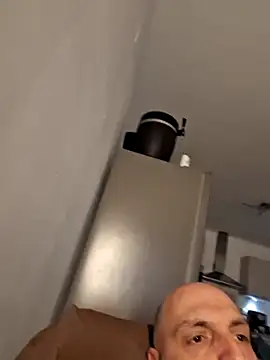 ariel-rick online show from October 20, 2025, 4:07 pm