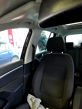 ariel-rick online show from December 11, 2024, 12:23 pm