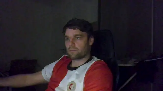 Snapshot of The_big_viking_ chatting on December 15, 2025, 10:15 pm The big viking online show from December 15, 2025, 10:15 pm