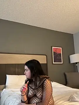 Snapshot of littlemissbabycakes chatting on May 29, 2026, 11:44 pm littlemissbabycakes online show from May 29, 2026, 11:44 pm
