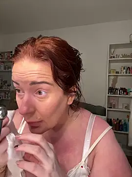 Snapshot of Engel_mia chatting on February 14, 2026, 1:00 pm Engel mia online show from February 14, 2026, 1:00 pm