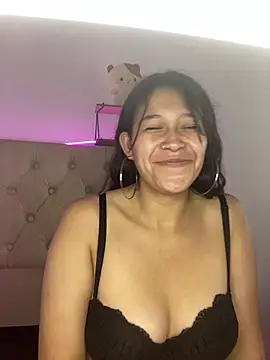 mariana 21x online show from March 1, 2025, 4:22 pm