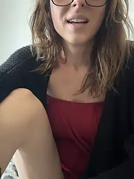 Snapshot of vera_jim chatting on May 22, 2026, 8:34 am vera jim online show from May 22, 2026, 8:34 am