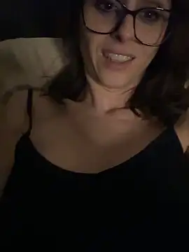 vera jim online show from December 20, 2025, 10:34 pm