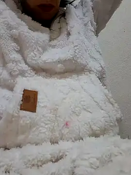 Snapshot of Linda-53 chatting on January 11, 2025, 1:06 am Linda-53 online show from January 11, 2025, 1:06 am