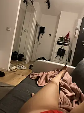 Snapshot of reema6969 chatting on December 12, 2024, 4:53 pm reema6969 online show from December 12, 2024, 4:53 pm