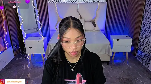 penelope tay1 online show from February 20, 2026, 3:14 am