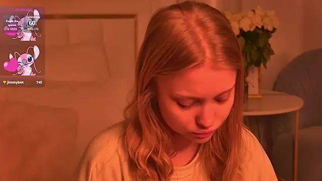 Snapshot of DorisHell chatting on November 13, 2025, 3:32 am DorisHell online show from November 13, 2025, 3:32 am